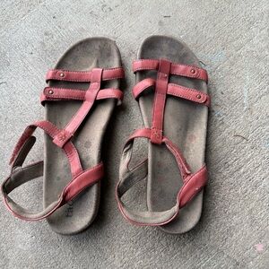 Taos Trophy Sandals